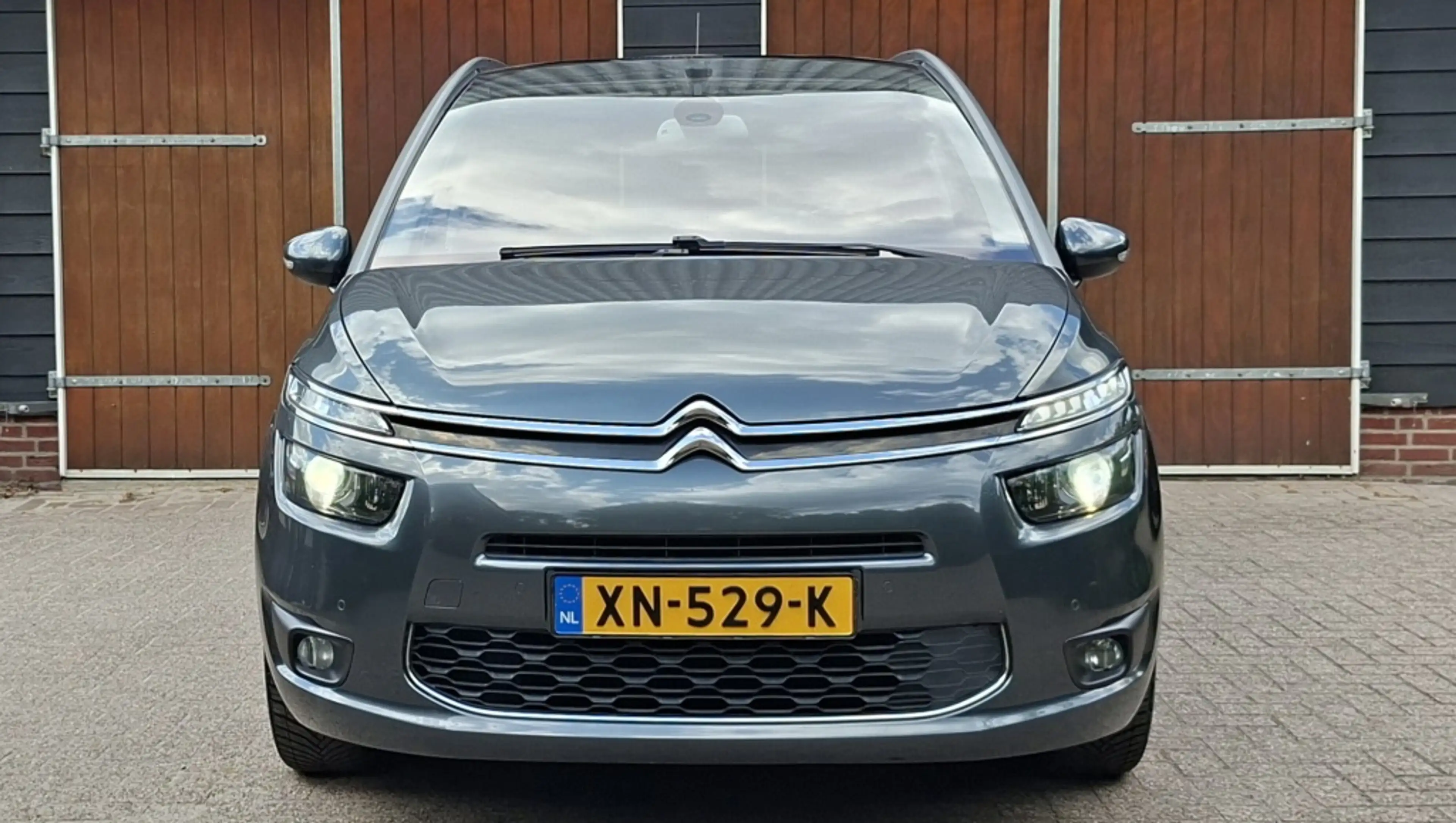 Citroen C4 Picasso 1.6 Exclusive | Trekhaak | Lederen stoelen | Massa — photo 5