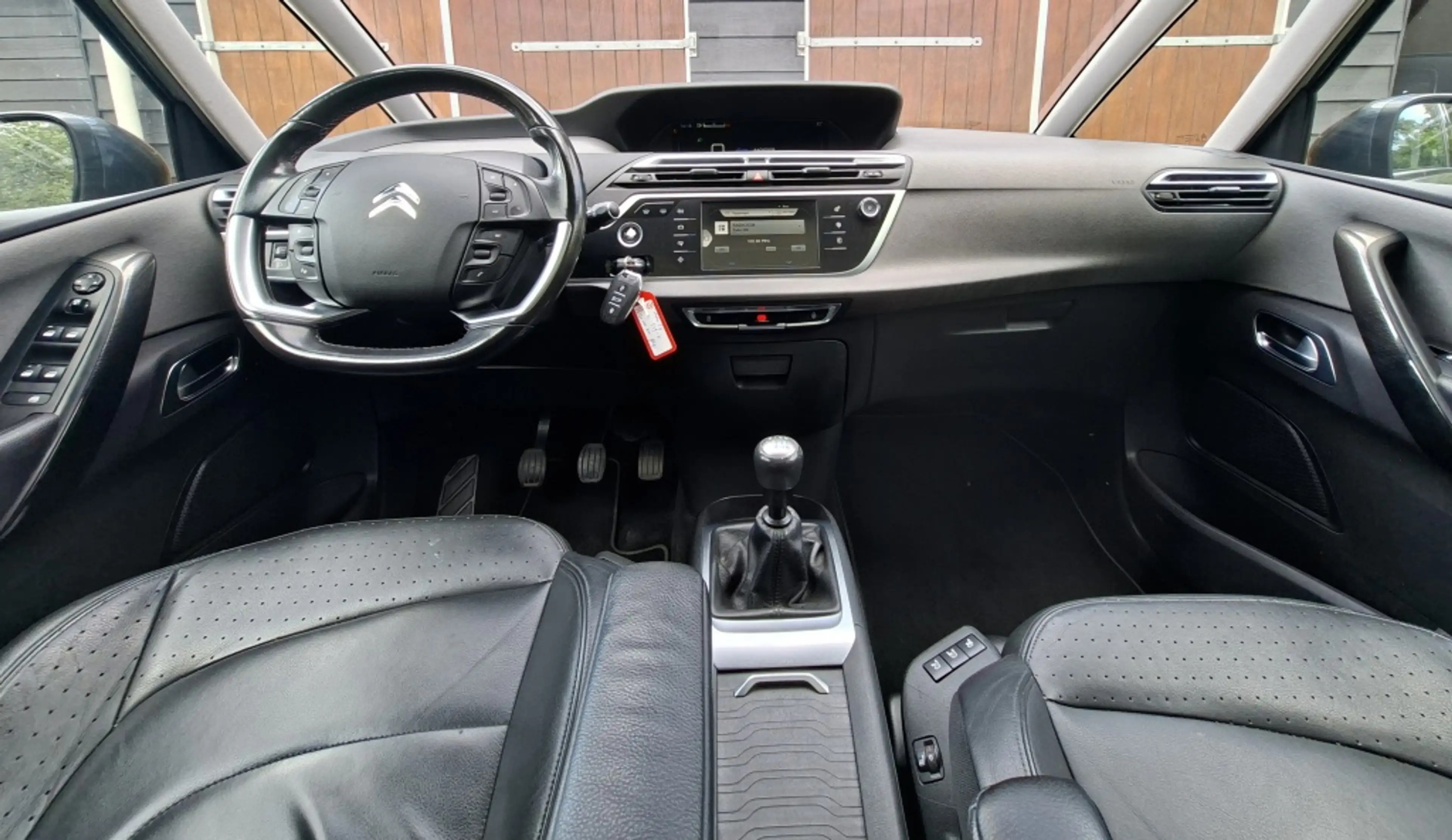 Citroen C4 Picasso 1.6 Exclusive | Trekhaak | Lederen stoelen | Massa — photo 3