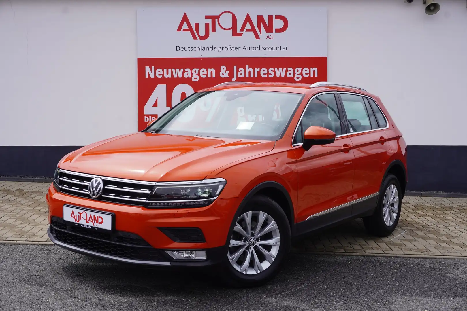 Volkswagen Tiguan 1.4 TSI Comfortline DSG LED Navi Head-Up Orange - 2