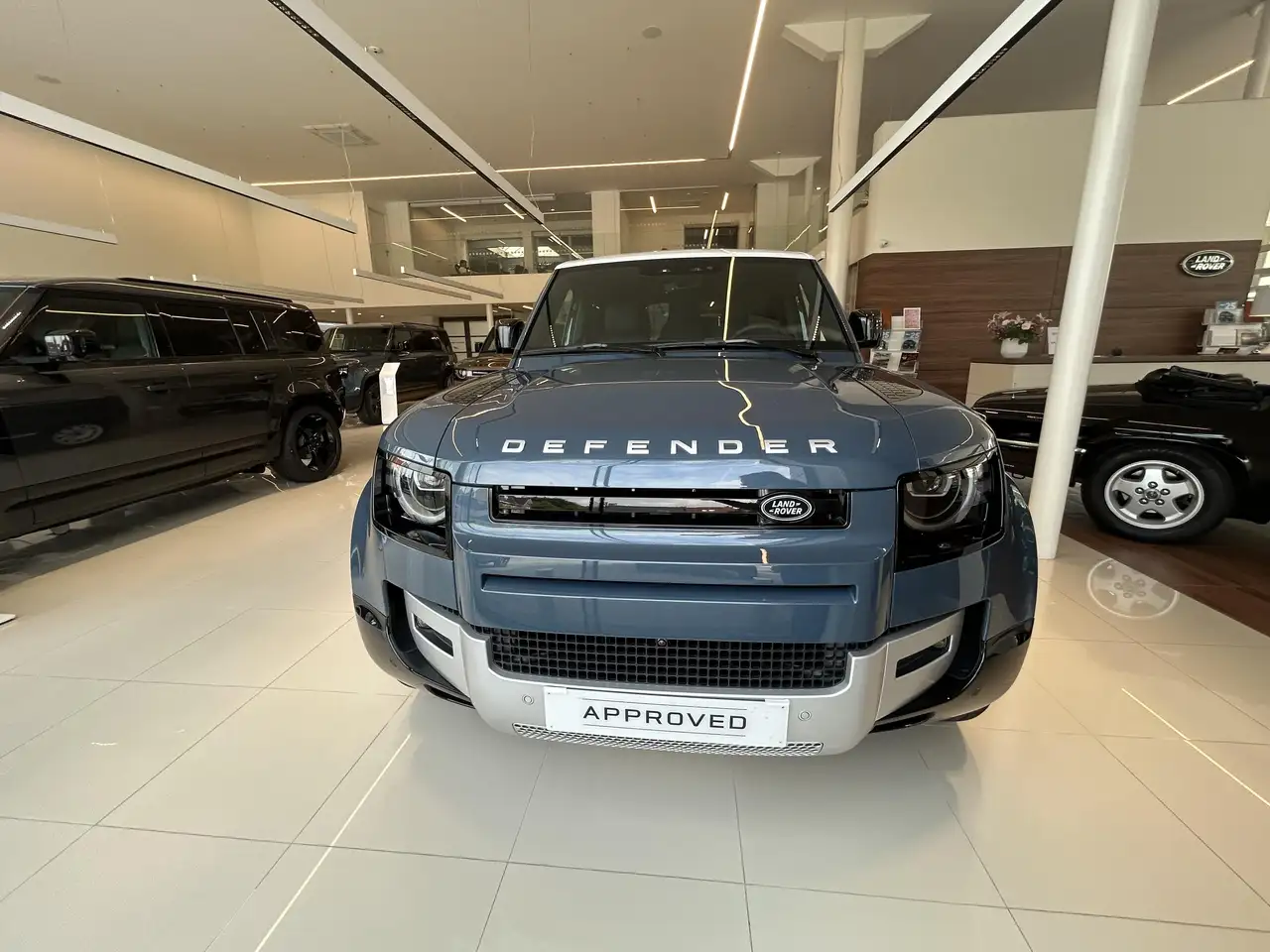 Land Rover Defender X-Dyn SE COUNTY Lichte vracht — foto 8