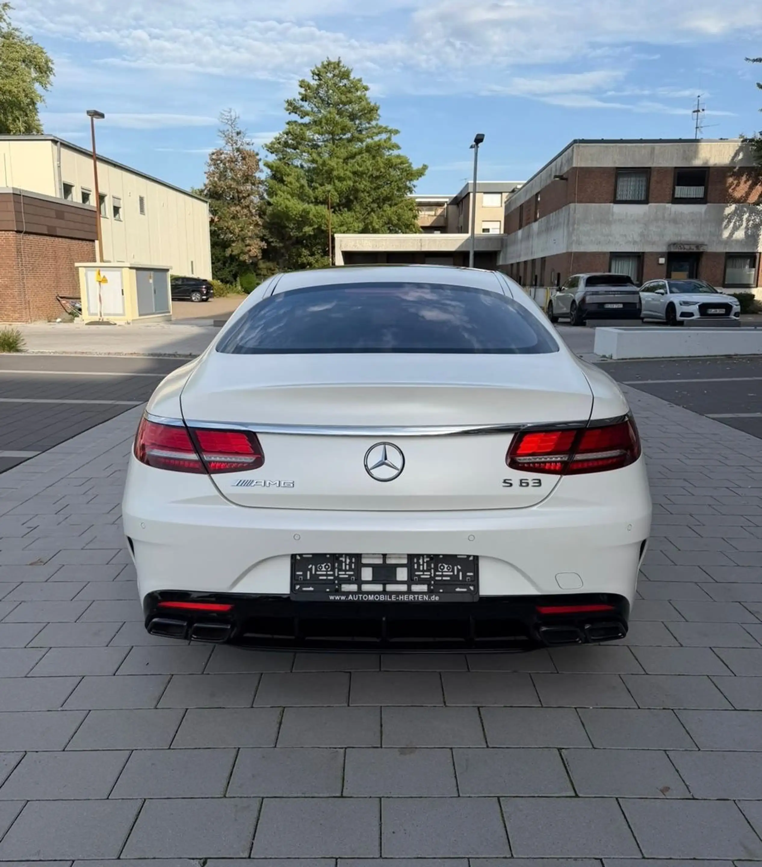 Mercedes-Benz S 63 AMG S Coupe 4Matic+ PANO/HD-UP/BURM/360G — photo 5