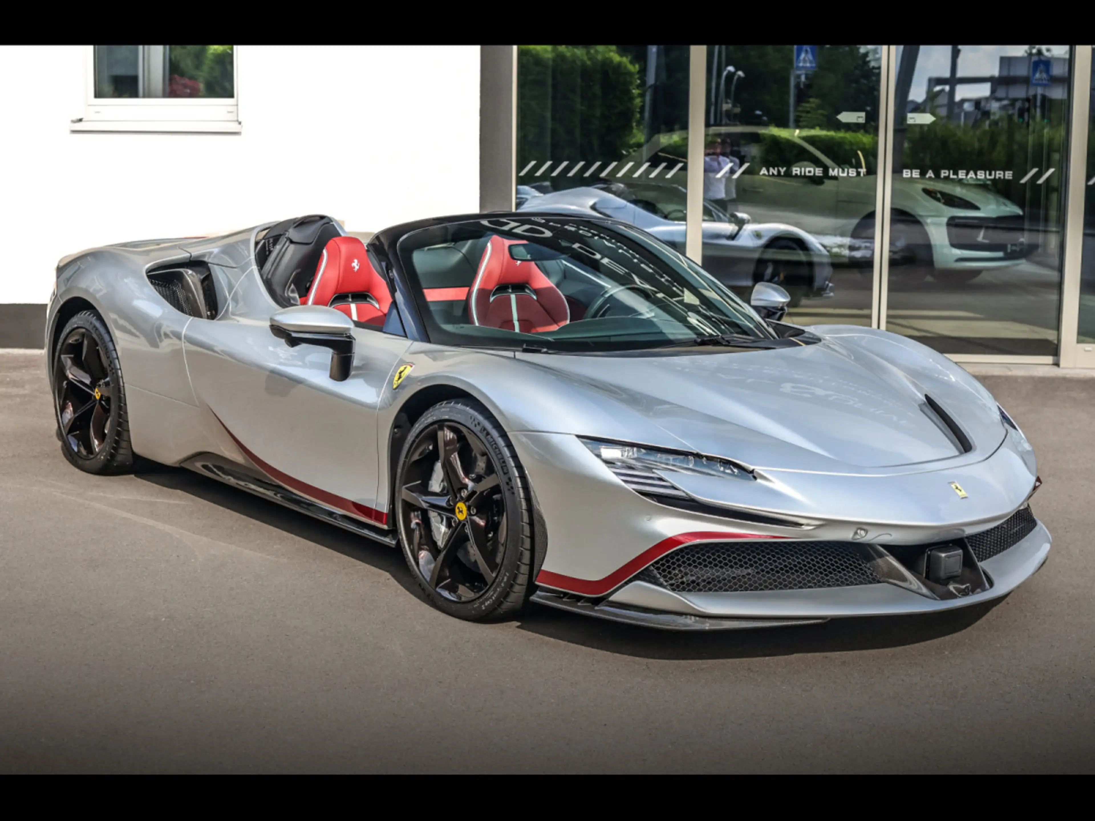 Ferrari SF90 Spider ATELIER°SANUSILVER°NERO PUROSANGUE°PPF°CARBON°LIFT — photo 8