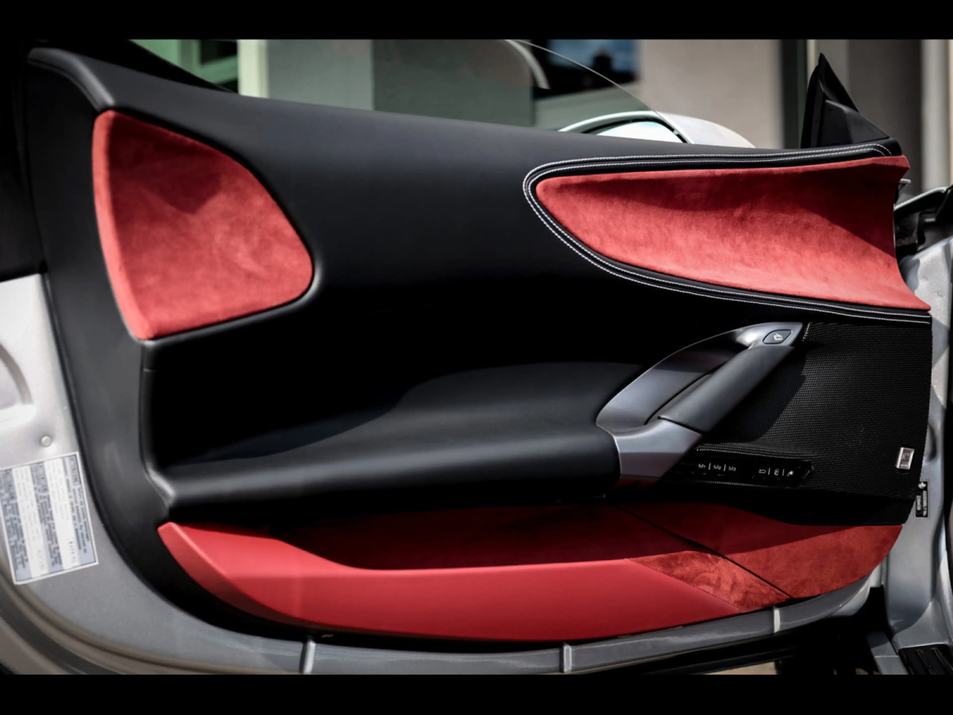 Ferrari SF90 Spider ATELIER°SANUSILVER°NERO PUROSANGUE°PPF°CARBON°LIFT — photo 10