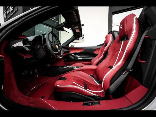 Ferrari SF90 Spider view 12