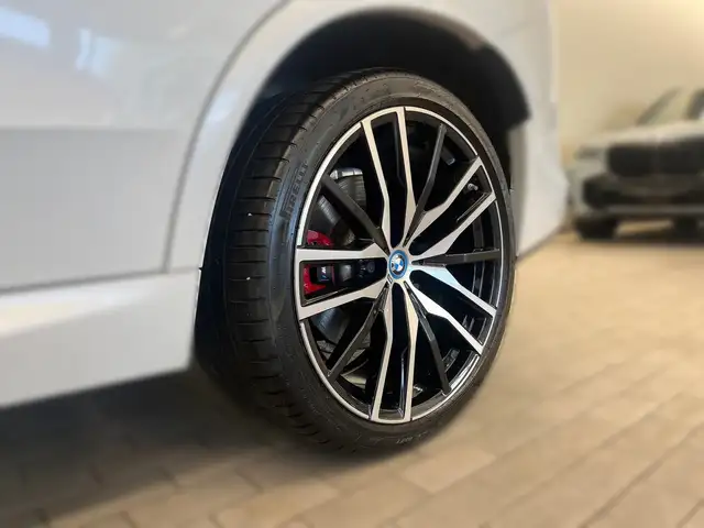 BMW X5 X5 view 3