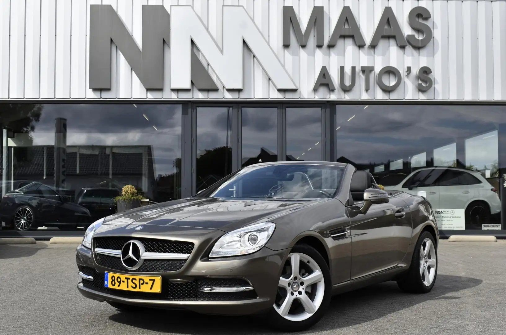 Mercedes-Benz SLK 200 Gris - 1
