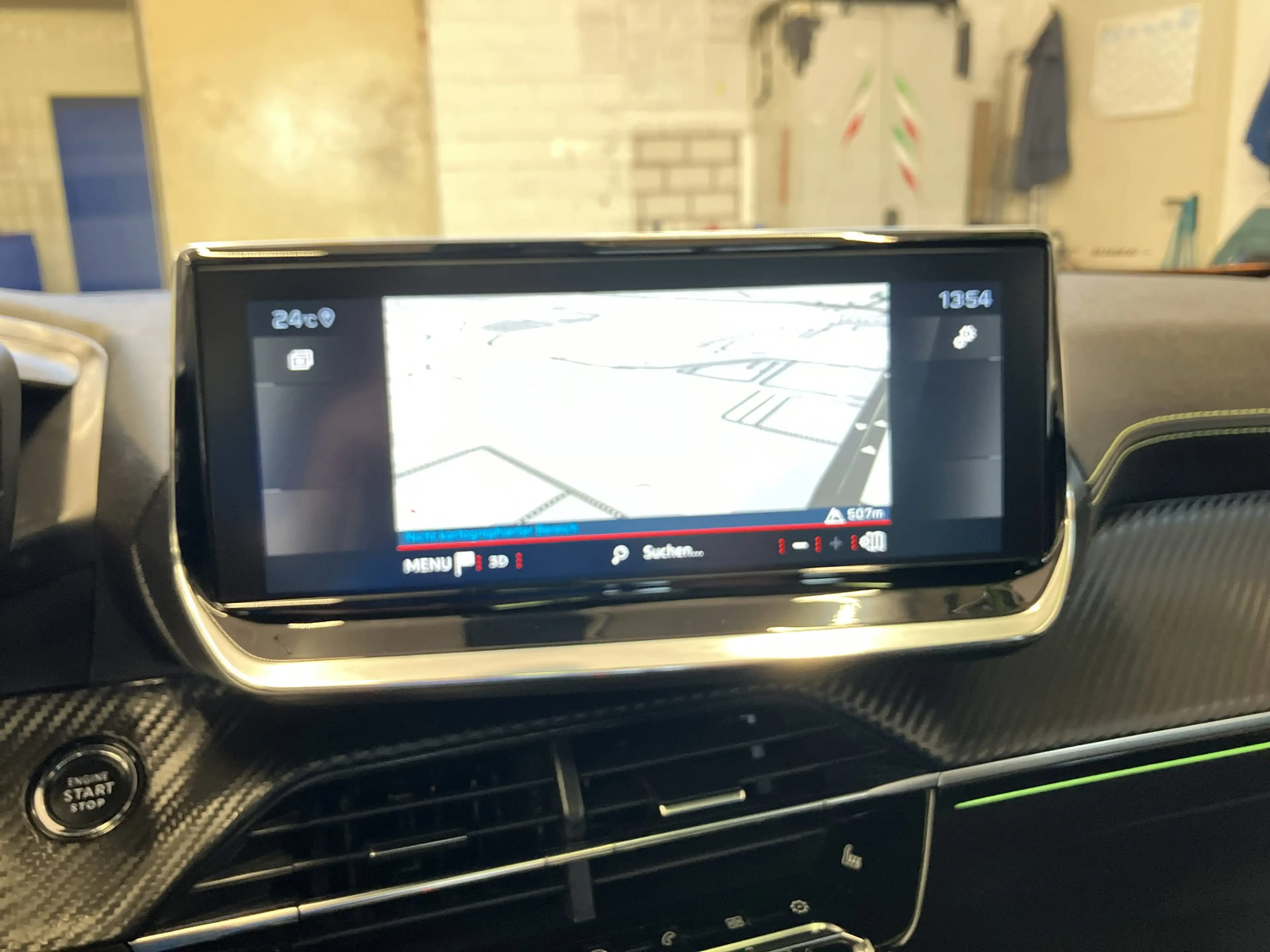 Peugeot 2008 1.2 PureTech 155 GT ACC+Panoramadach+Navi — photo 11