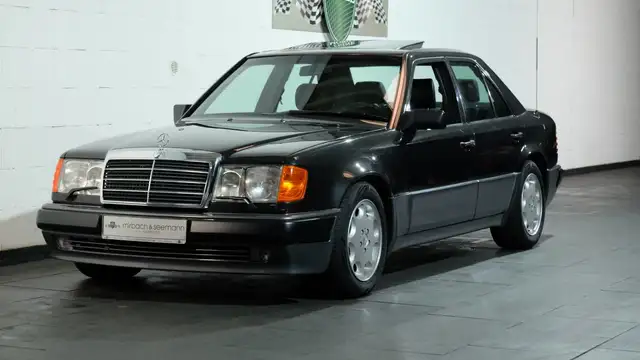 Mercedes-Benz E 500