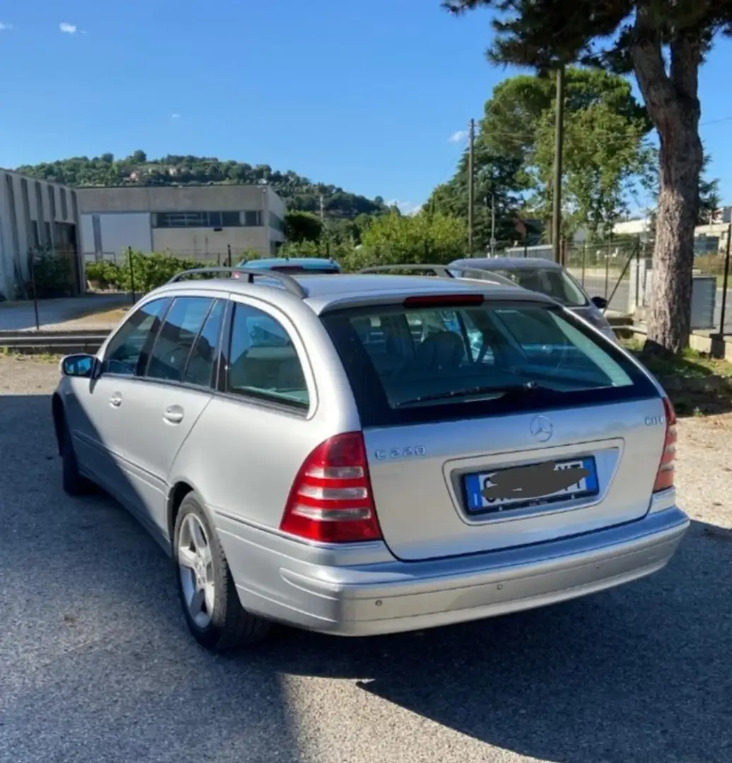 Mercedes-Benz C 220 SW cdi Avantgarde - 2
