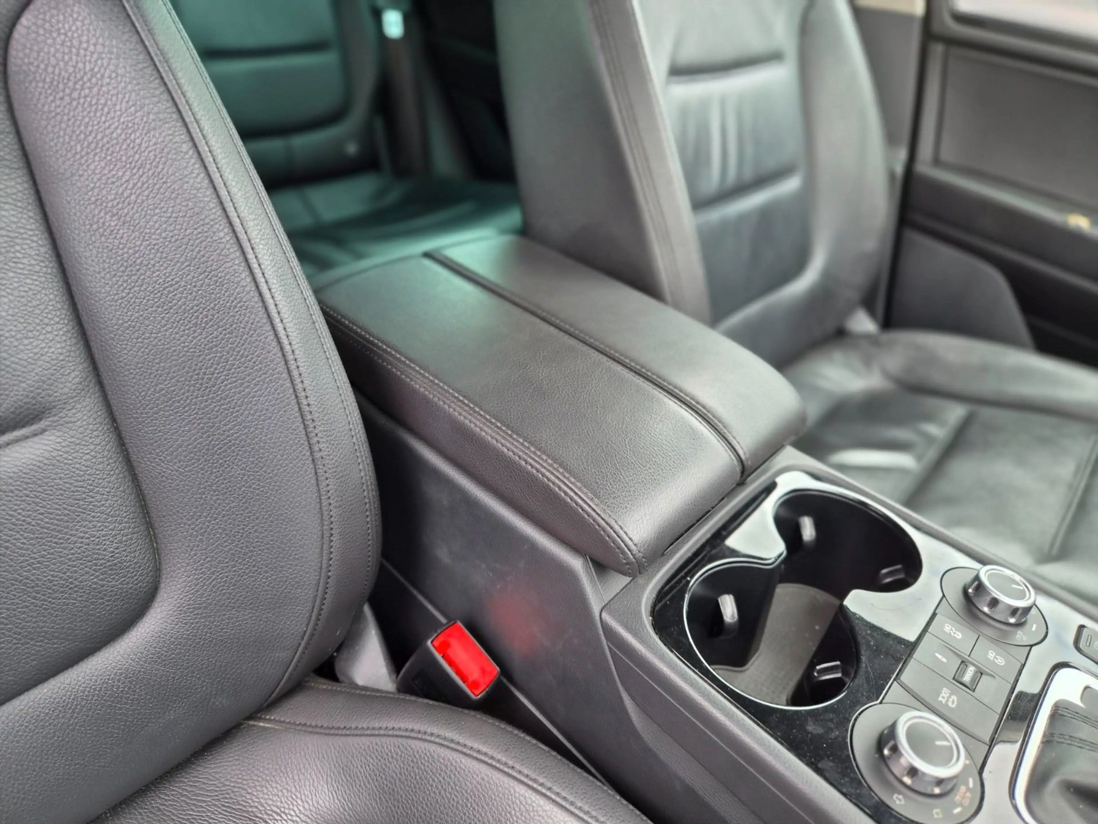 Volkswagen Touareg V6 TDI/Navi/Kamera/AHK/1.Hand/Leder — photo 21