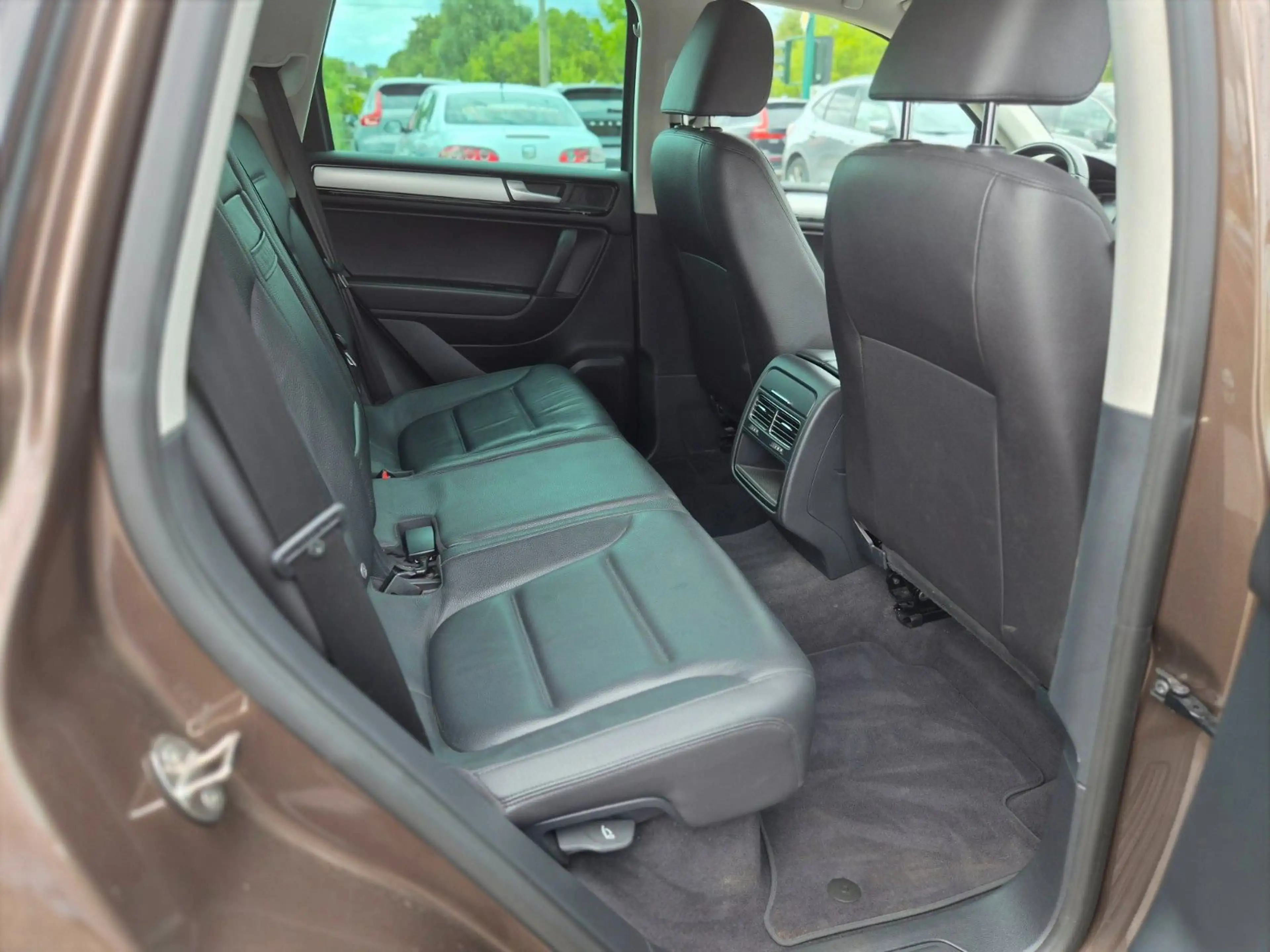 Volkswagen Touareg V6 TDI/Navi/Kamera/AHK/1.Hand/Leder — photo 22