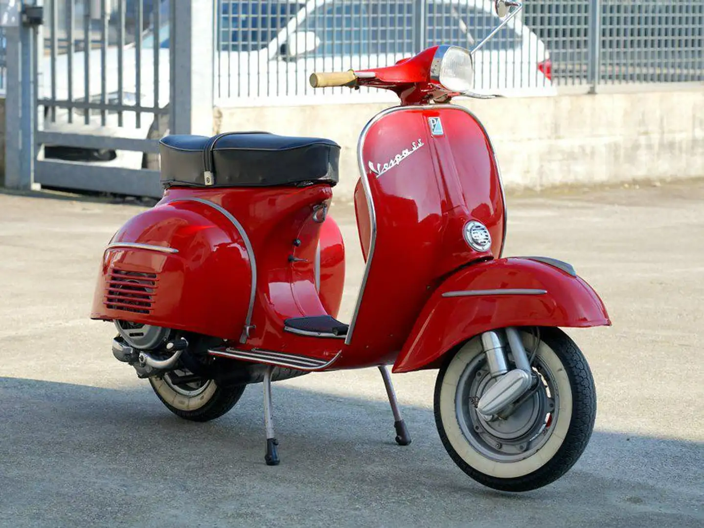 Vespa 180 SS Rosso - 1