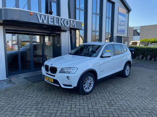 BMW X3 XDRIVE20I Automaat, Navi, Climatcntrl, Cruisecntrl