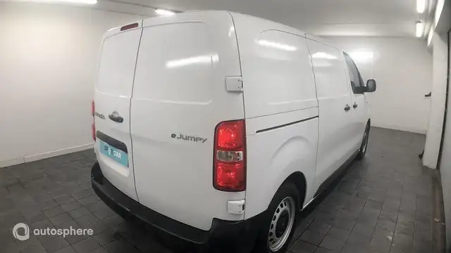 Citroen Jumpy view 2