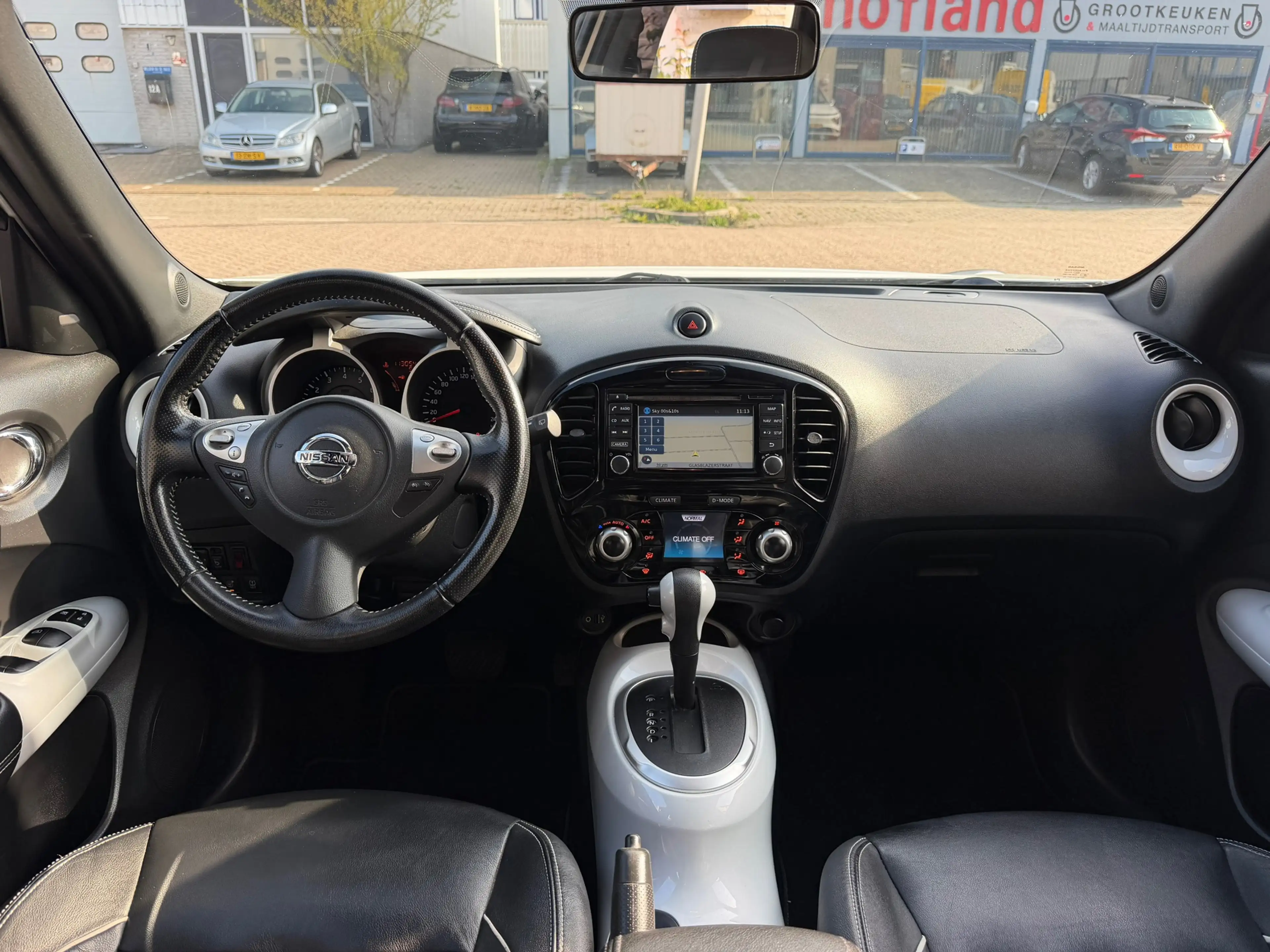 Nissan Juke 1.6/ sport uitvoering/ AUTOMAAT/ nap/ 3e EIG/ deal — photo 2