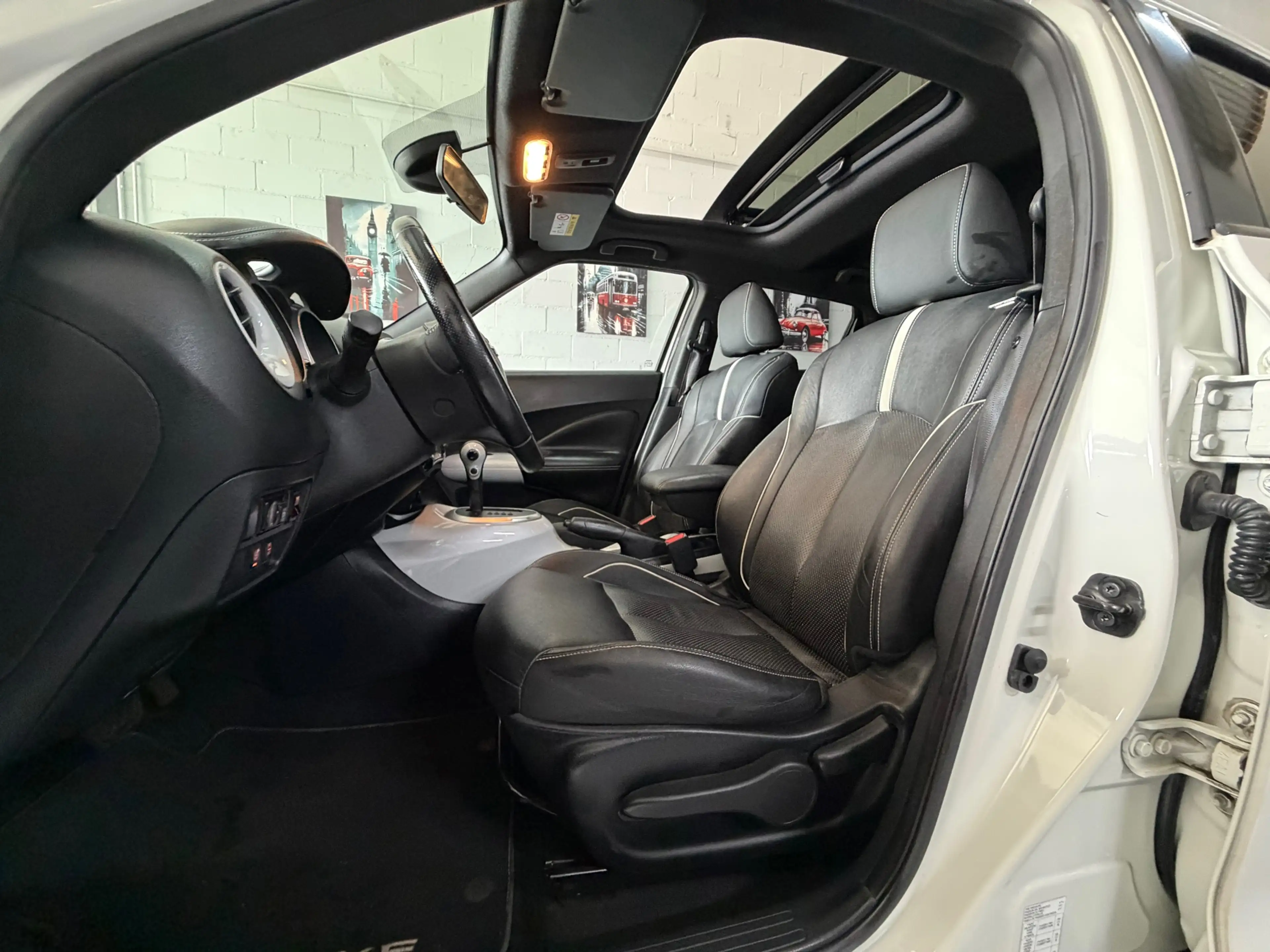 Nissan Juke 1.6/ sport uitvoering/ AUTOMAAT/ nap/ 3e EIG/ deal — photo 32