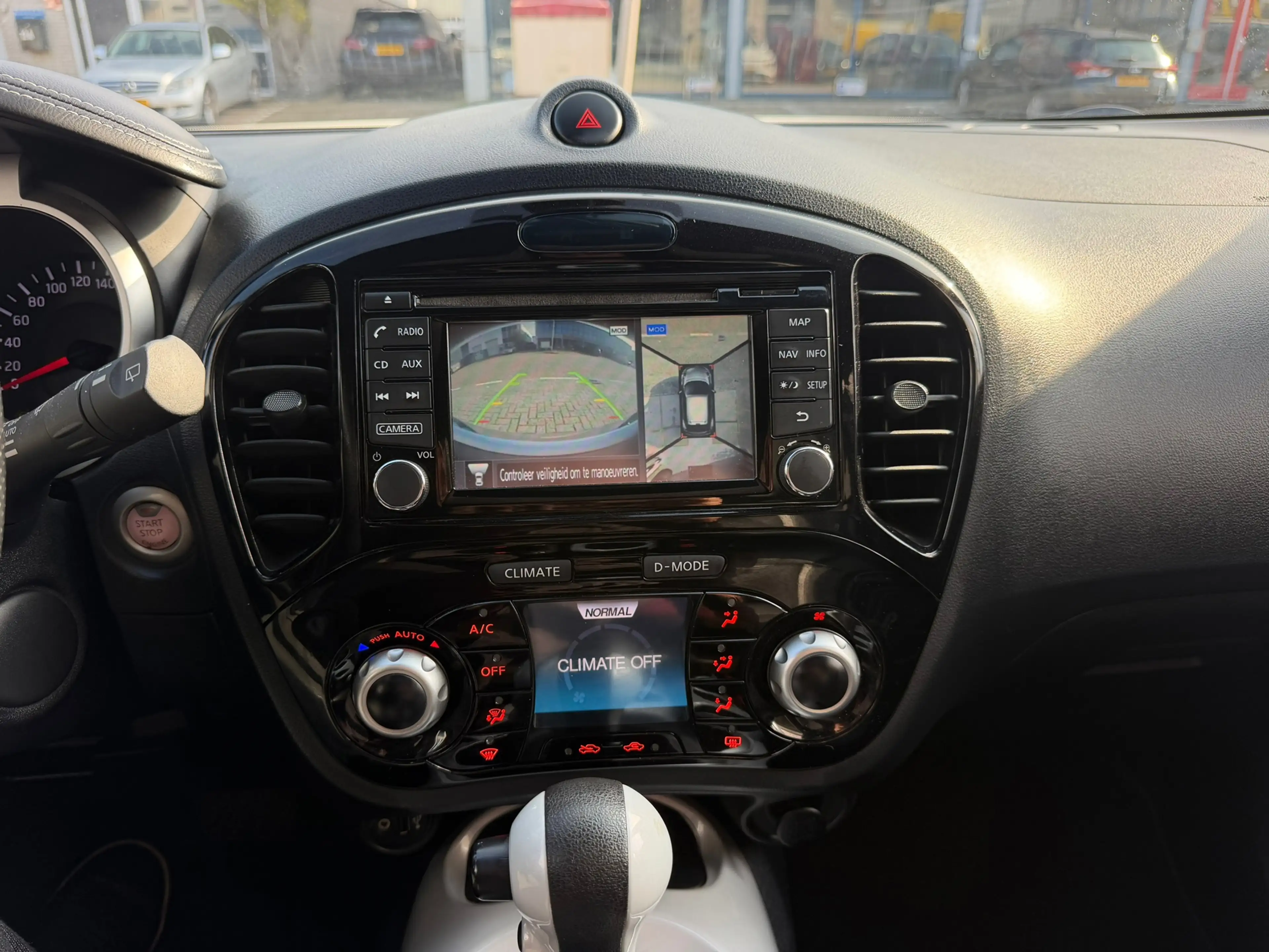 Nissan Juke 1.6/ sport uitvoering/ AUTOMAAT/ nap/ 3e EIG/ deal — photo 13