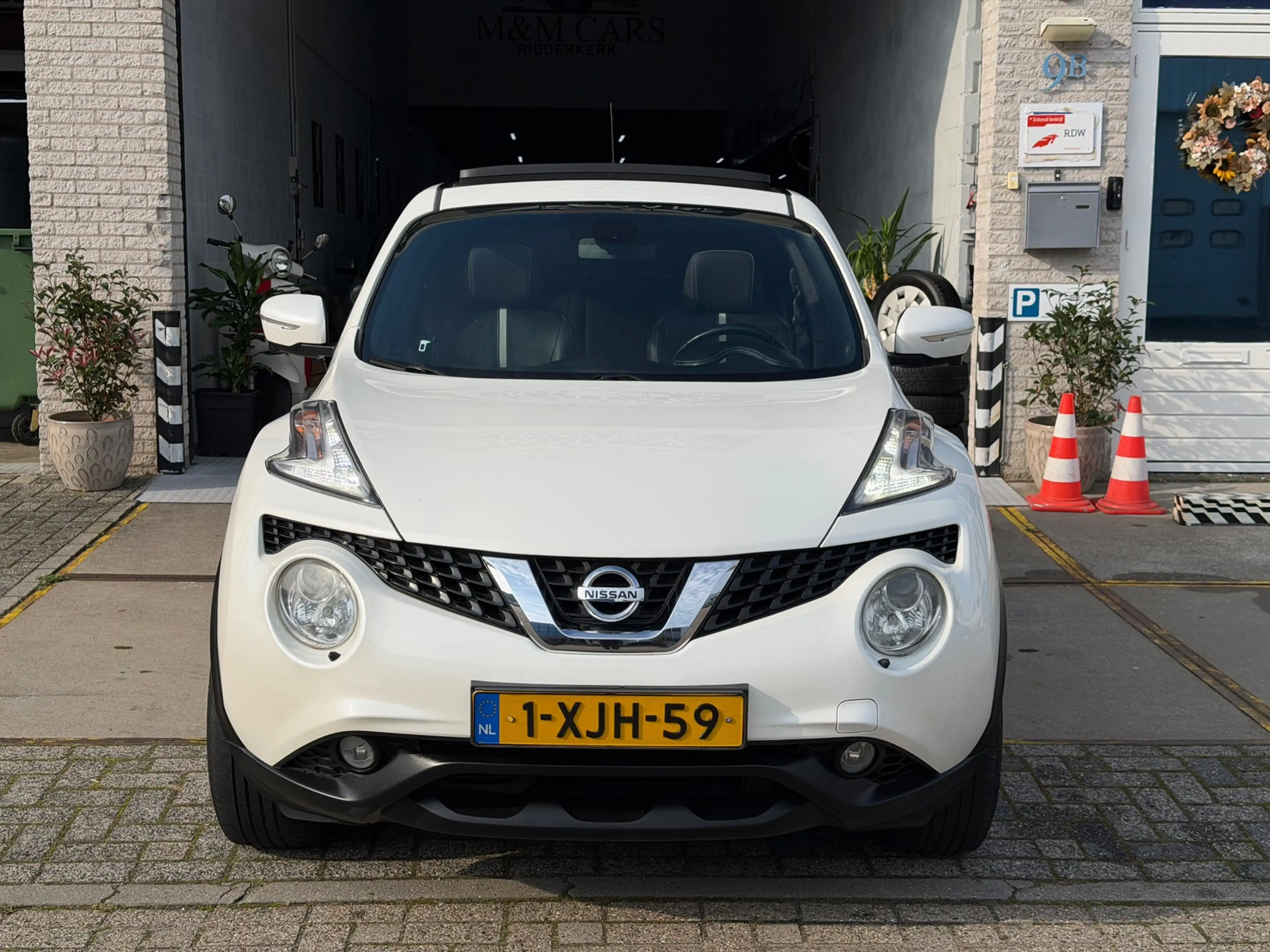 Nissan Juke 1.6/ sport uitvoering/ AUTOMAAT/ nap/ 3e EIG/ deal — photo 8
