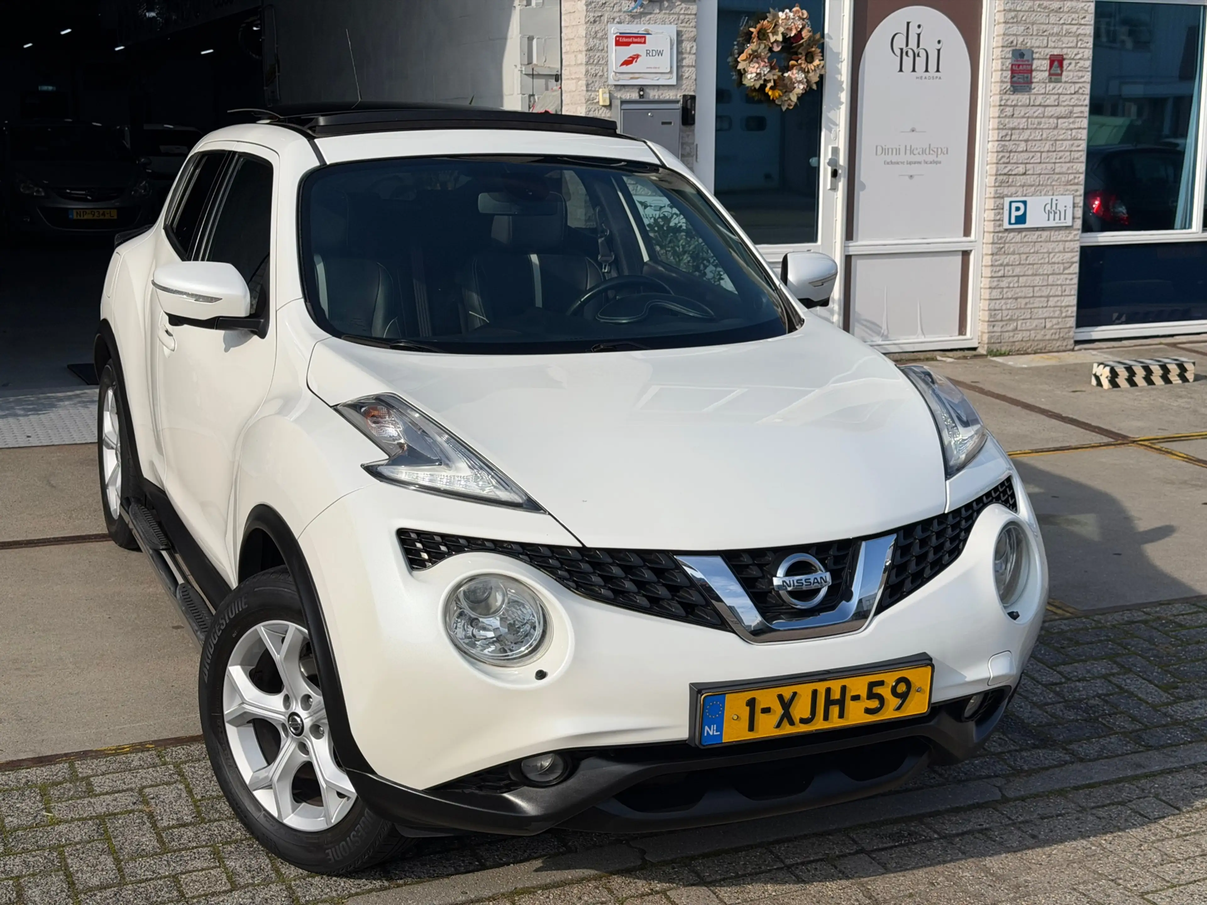 Nissan Juke 1.6/ sport uitvoering/ AUTOMAAT/ nap/ 3e EIG/ deal — photo 27