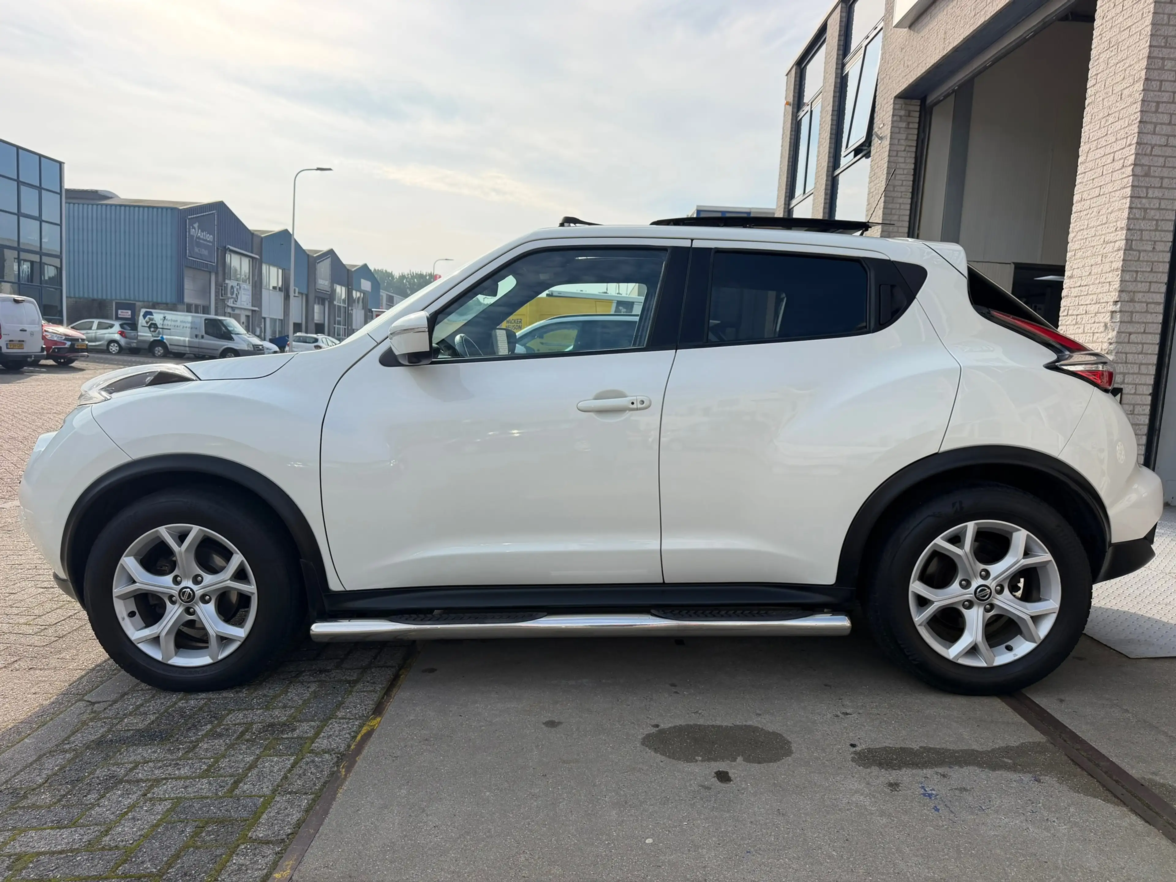 Nissan Juke 1.6/ sport uitvoering/ AUTOMAAT/ nap/ 3e EIG/ deal — photo 7
