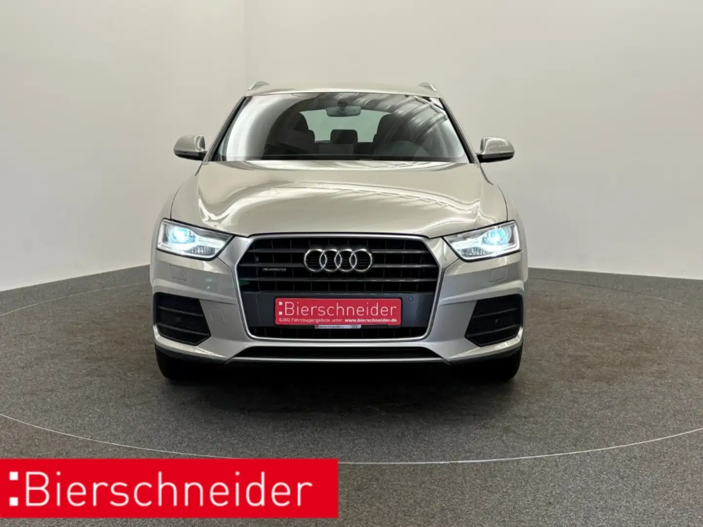 Audi Q3 2.0 TDI qu S tronic AHK NAVI XENON PDC Argent - 2