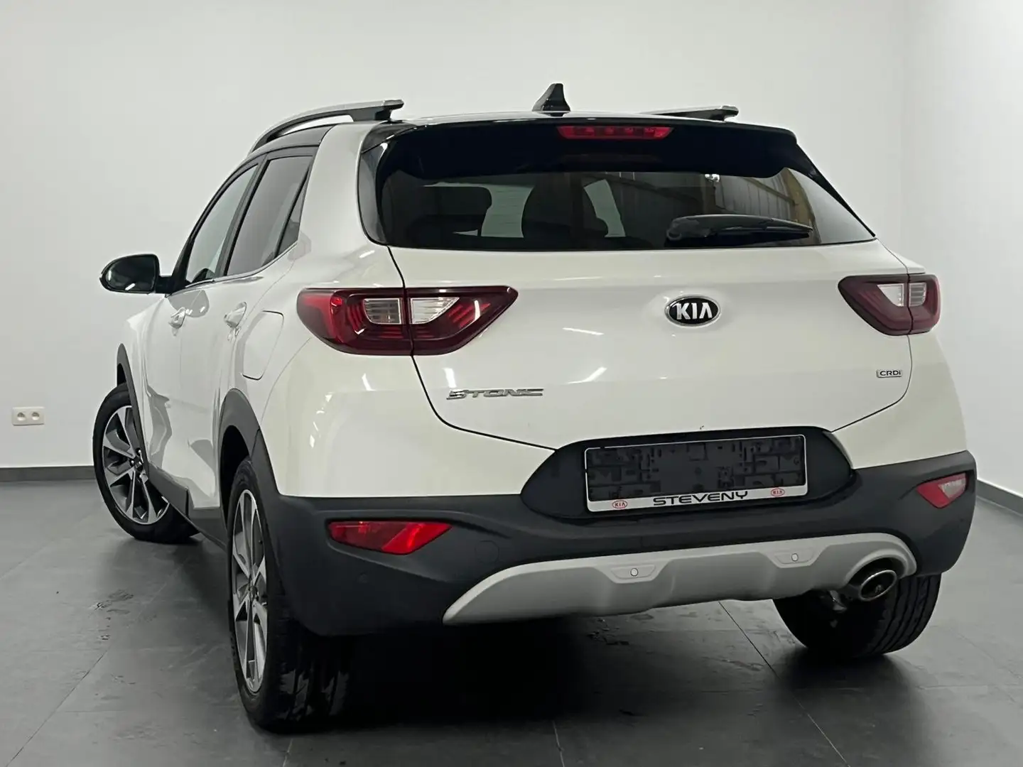 Kia Stonic Stonic 1.6 CRDi EU6d - 1erMain - CarPlay - Carnet Blanc - 2
