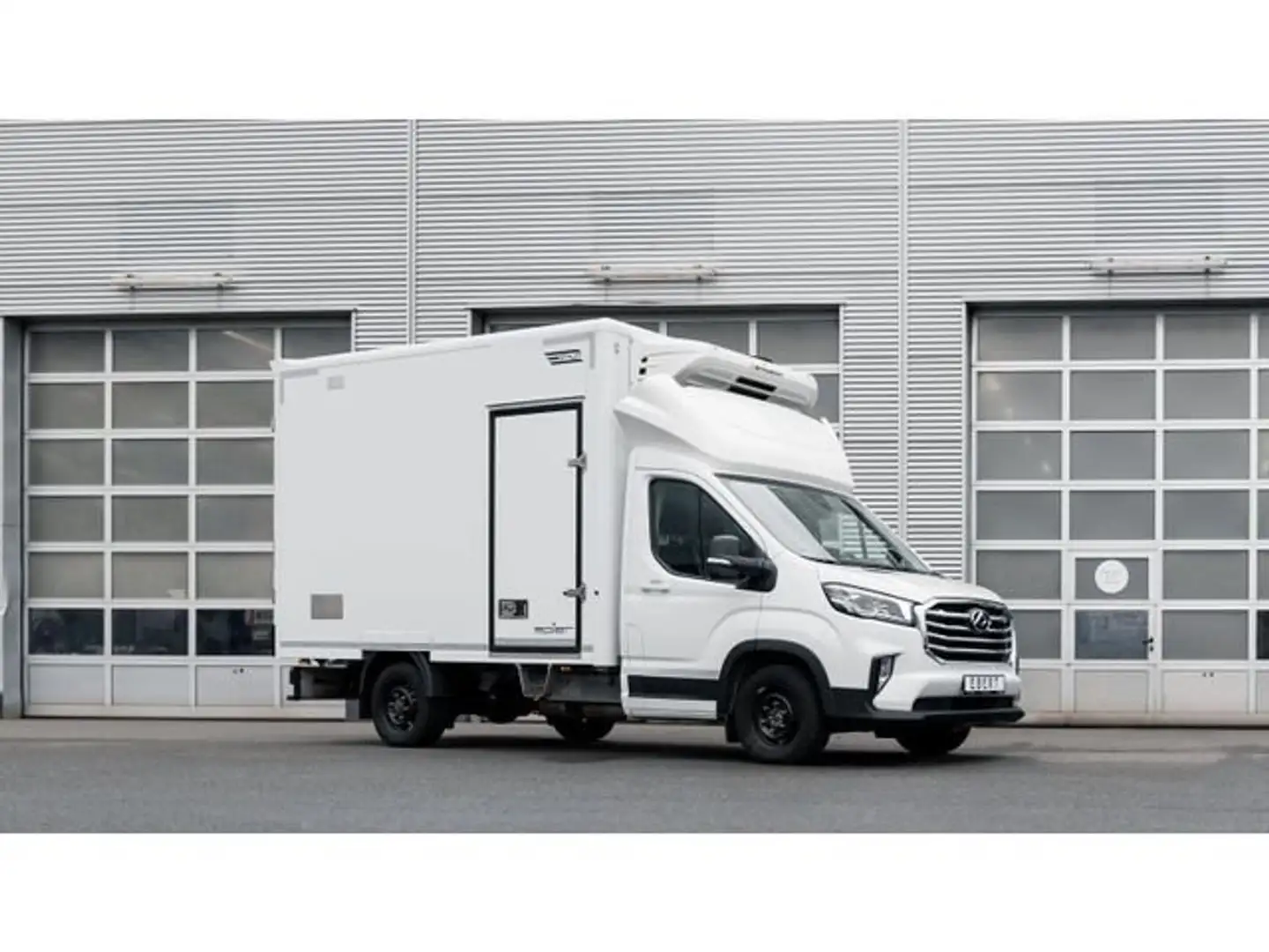 Maxus Deliver9 FG L3H0 mit -Spier Kühlkofferaufbau- - 2