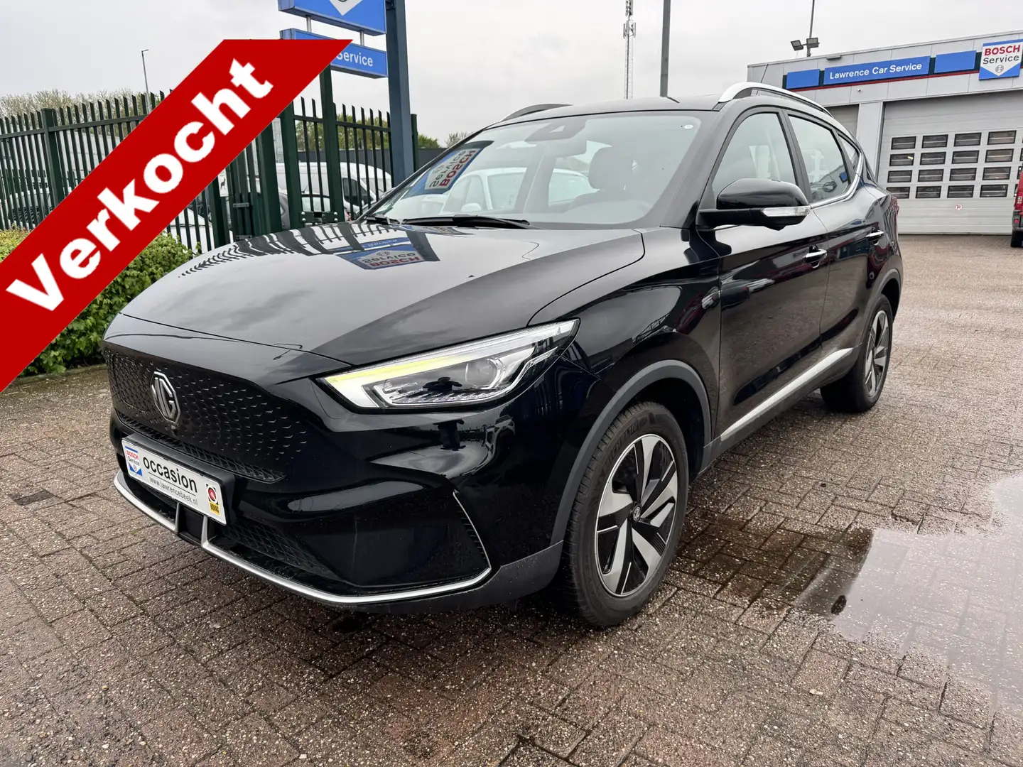 MG ZS EV Standard Range Luxury 50 kWh 177 Pk | Pano Dak Zwart - 1