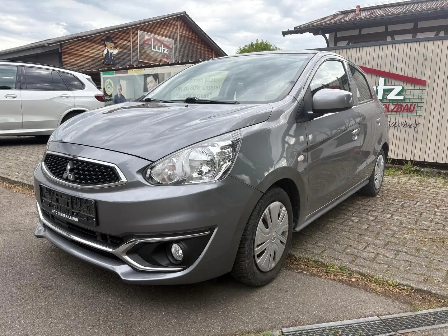 Mitsubishi Space Star Diamant Edition Hagelschaden Gris - 1