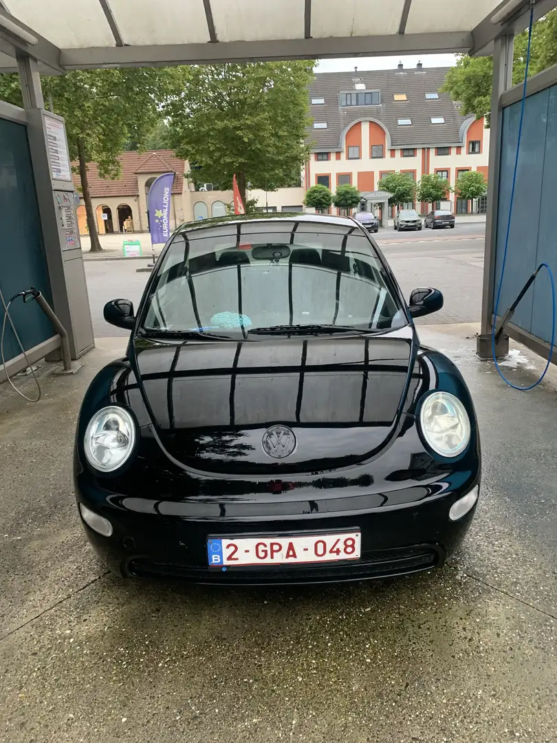 Volkswagen New Beetle 1.6i - 1
