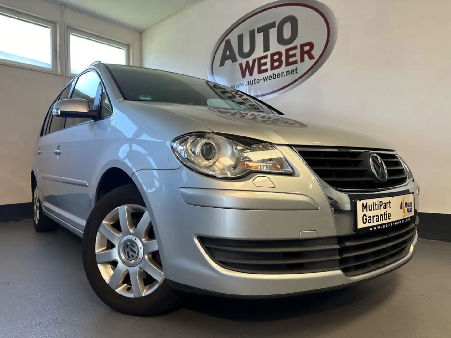 Volkswagen Touran TOURAN 1.6 UNITED*CLIMATIC*TMP*DAB*BT*7 SITZER* Silber - 1