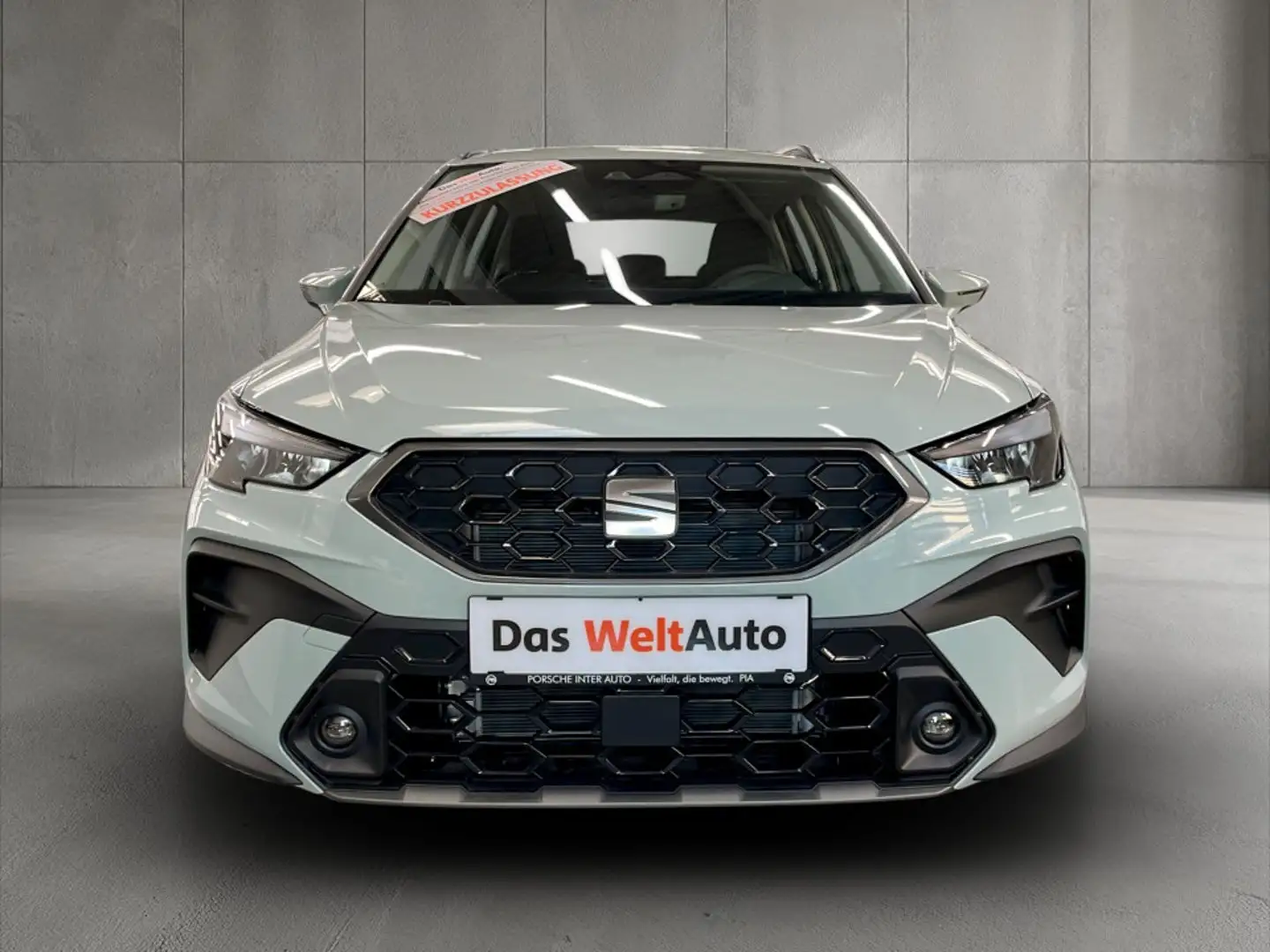 SEAT Arona Reference Edition 1.0 TSI Grau - 2