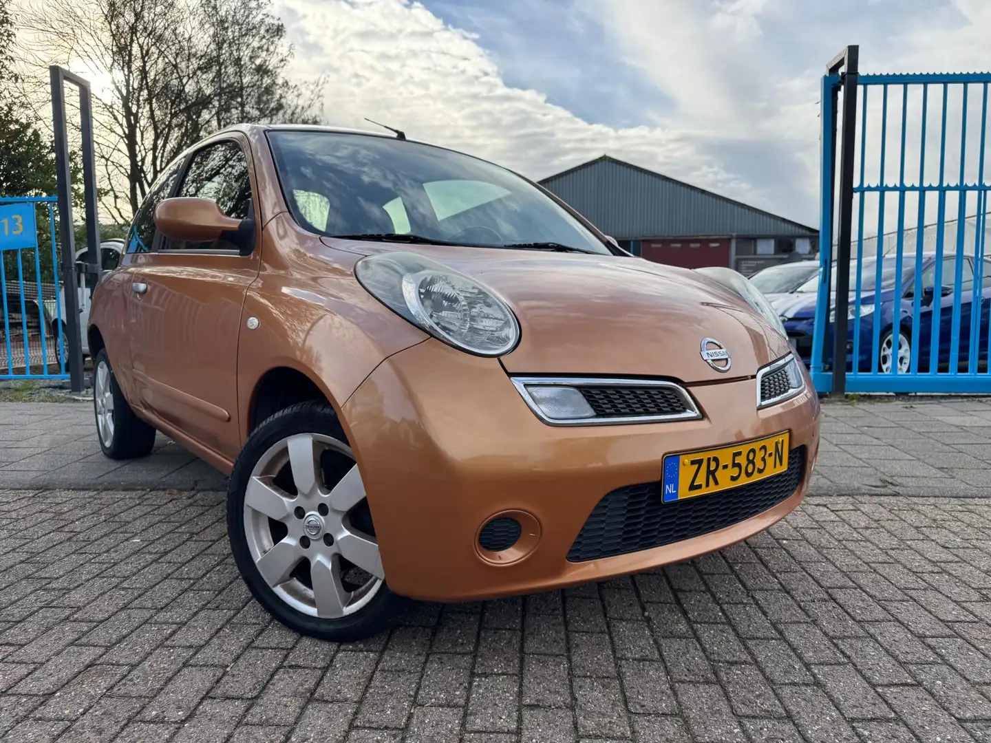 Nissan Micra 1.2 Mix A-C Elek Pakket Navi Lmv Apk 04-26 Oranje - 2