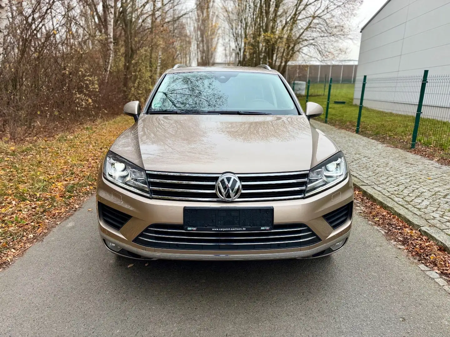 Volkswagen Touareg V6 TDI Terrain Tech 4Mot Kamera AHK ACC Gold - 2