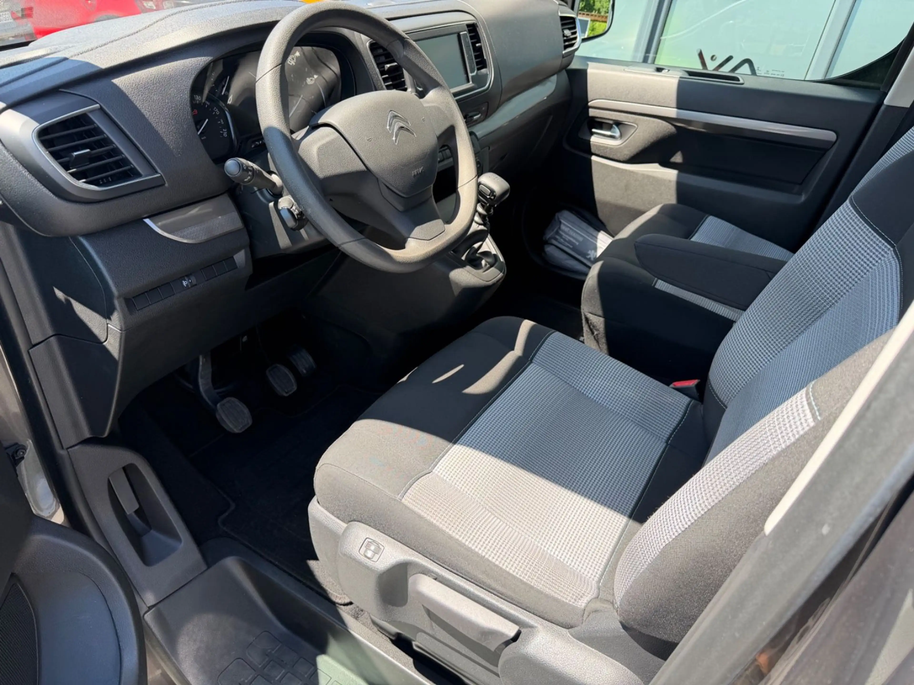 Citroen Spacetourer Spacetourer Feel M — photo 7