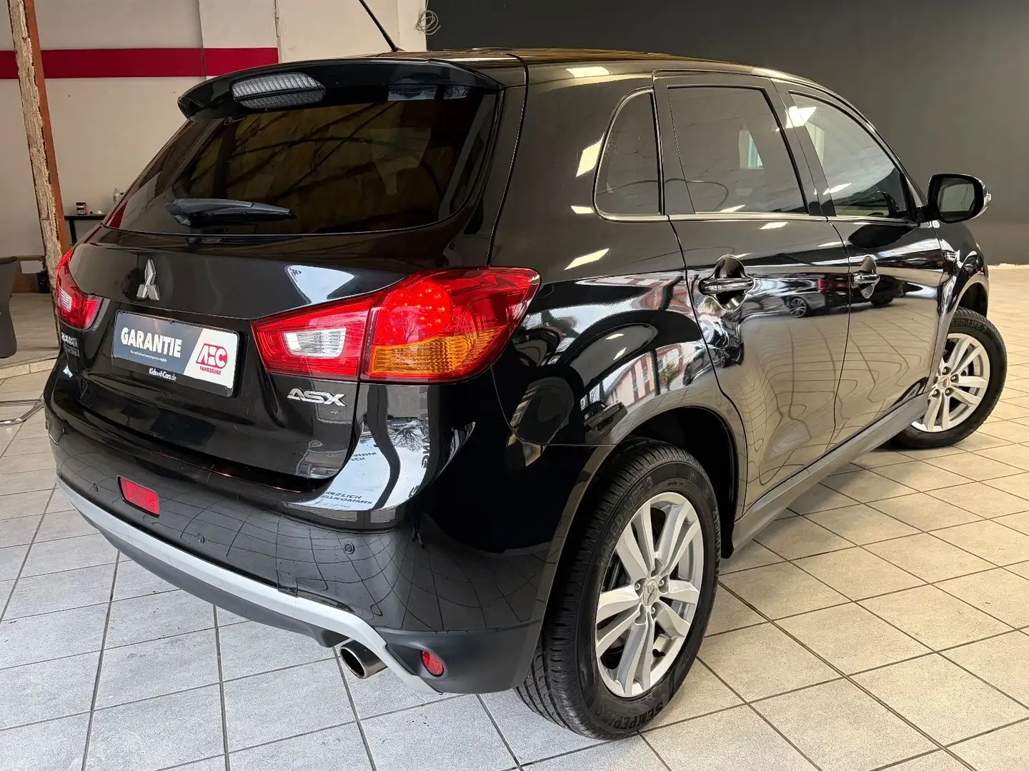 Mitsubishi ASX Edition 2WD Schwarz - 2