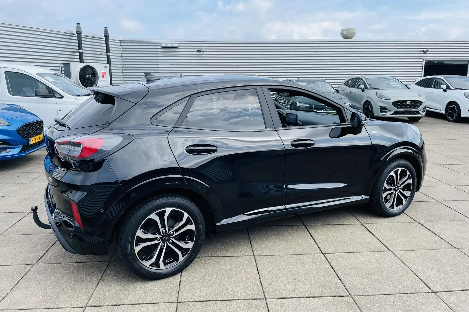 Ford Puma 1.0 EcoBoost Hybrid St-line X Negro - 2