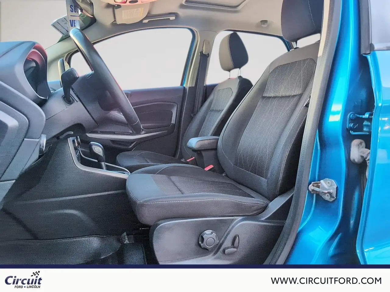 Ford EcoSport снимка Ford EcoSport
