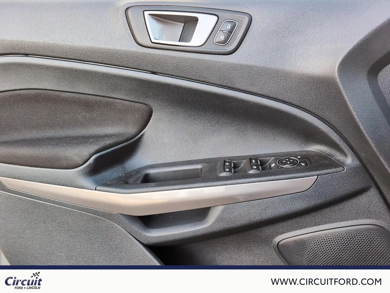 Ford EcoSport снимка Ford EcoSport
