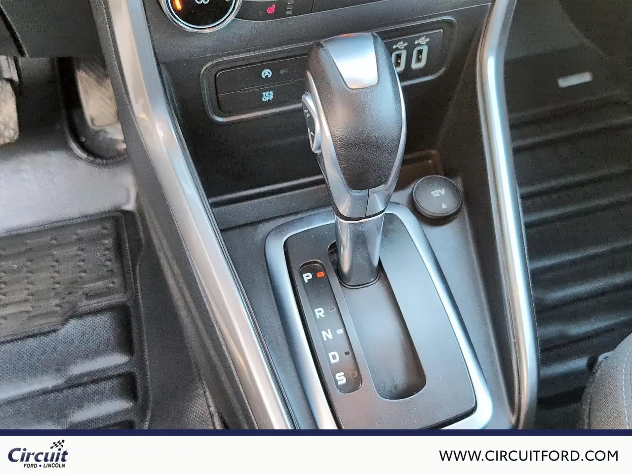Ford EcoSport снимка Ford EcoSport