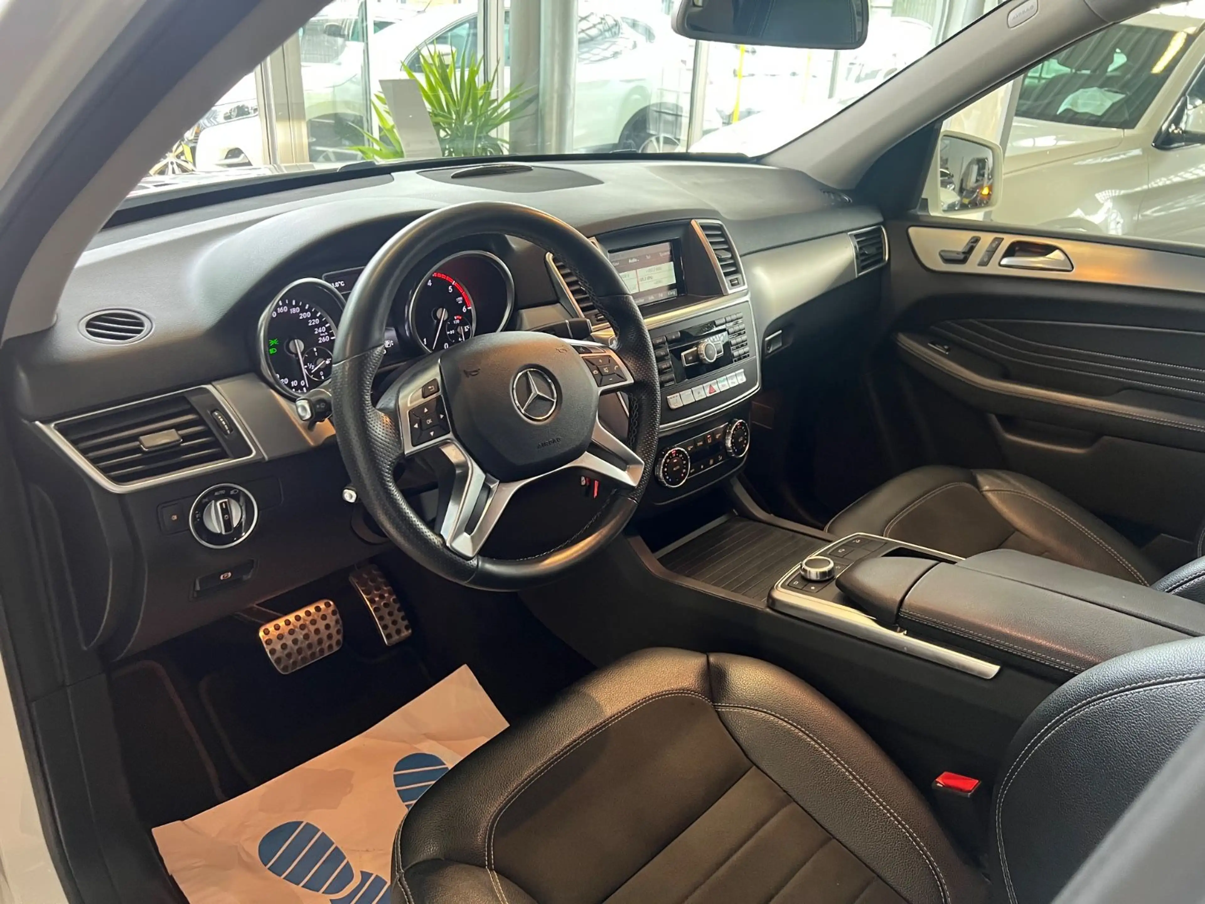 Mercedes-Benz ML 350 d BlueTec 4Matic * 1.HAND * GEPFLEGT * — photo 13
