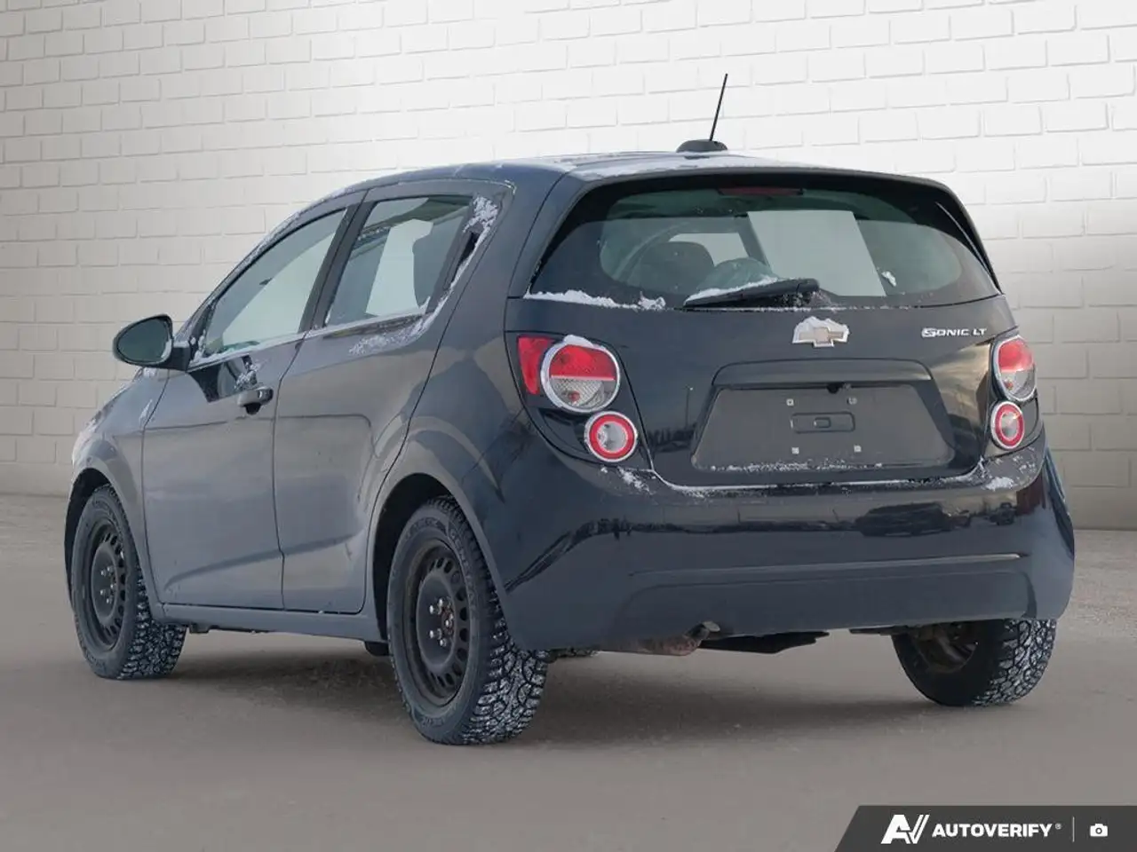 Chevrolet Sonic снимка Chevrolet Sonic