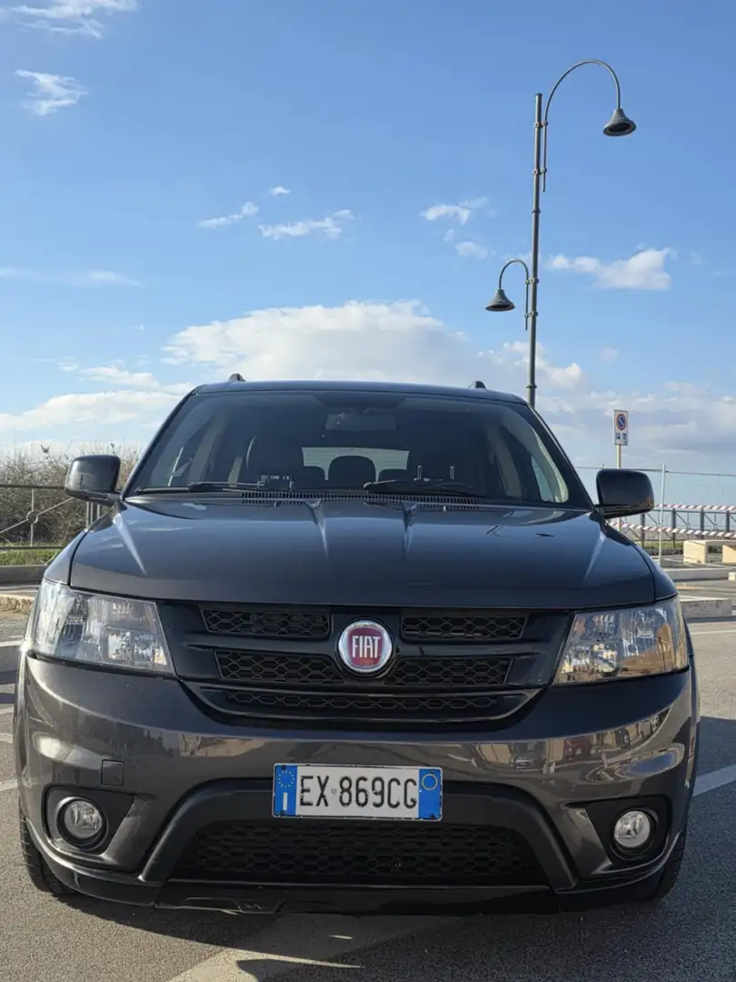 Fiat Freemont 2.0 mjt 16v Black Code 4x4 170cv auto - 1