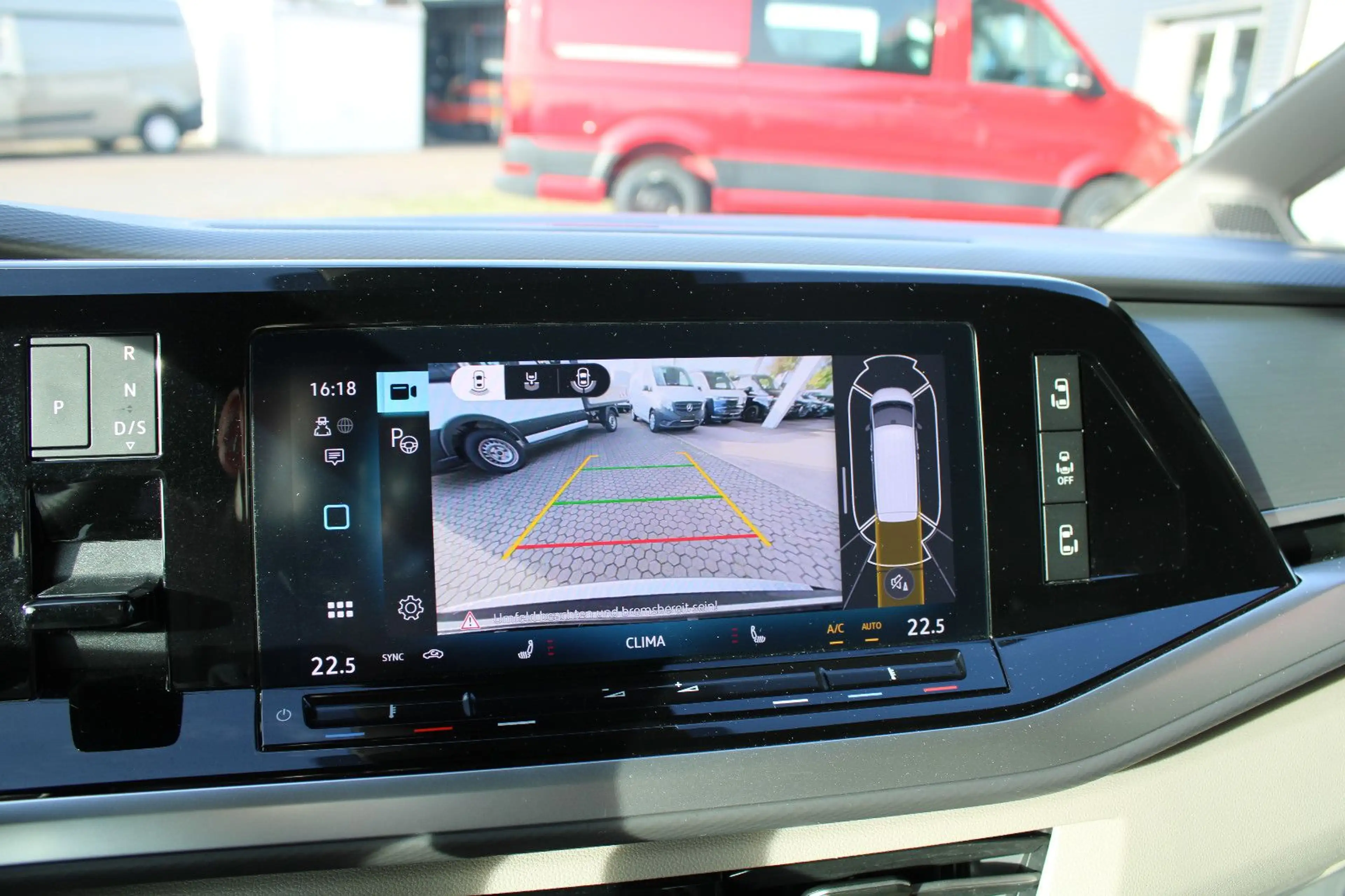 Volkswagen T7 Multivan LÜ 2,0 TDI DSG "Life",LED,AHK,STHZG. — photo 14