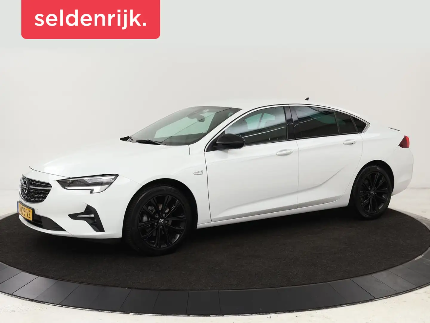 Opel Insignia 1.5 CDTI Business Elegance | Stoel & stuurverwarmi Wit - 1