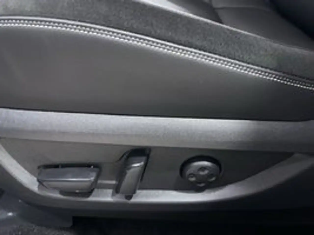 Infiniti QX50 снимка Infiniti QX50