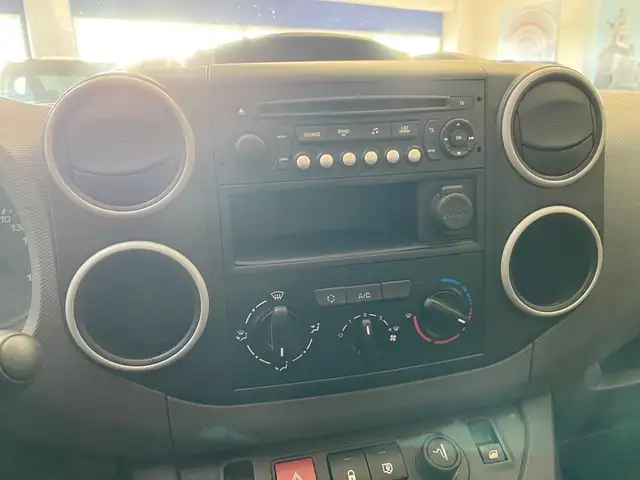 Peugeot Partner view 10