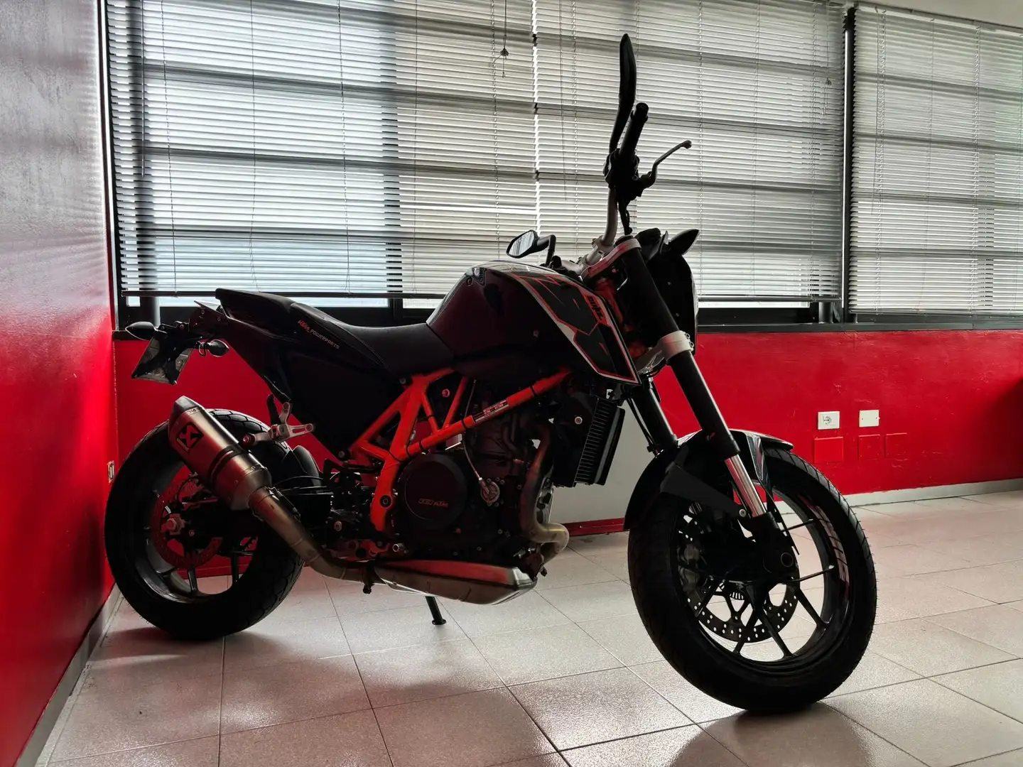 KTM 690 Duke Negru - 2