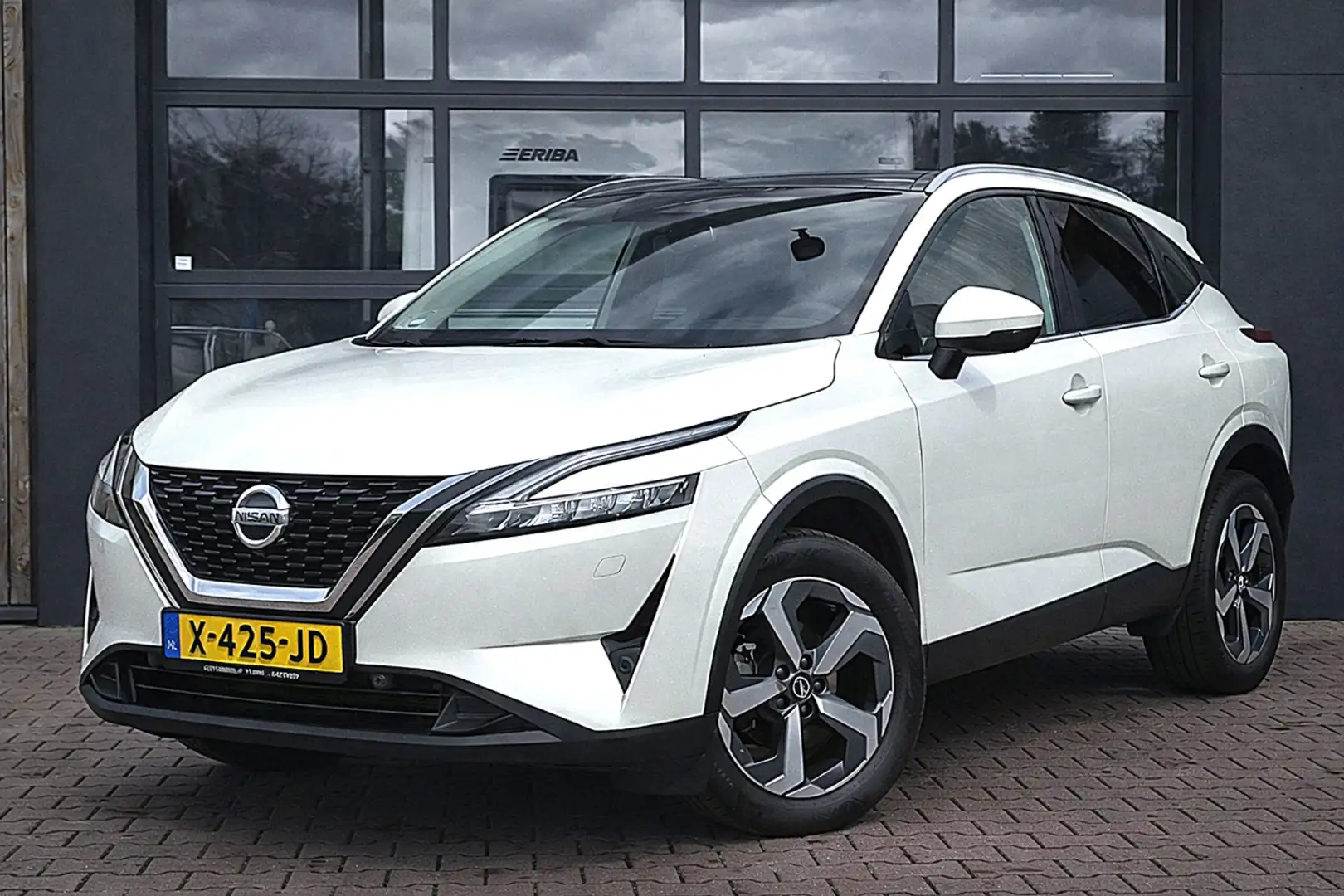 Nissan Qashqai 1.3 MHEV Xtronic Premiere Edition | Pano | Trekhaa Blanc - 1