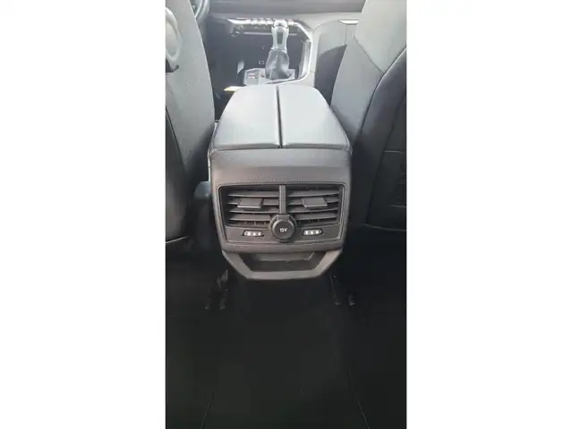 Peugeot 5008 view 21